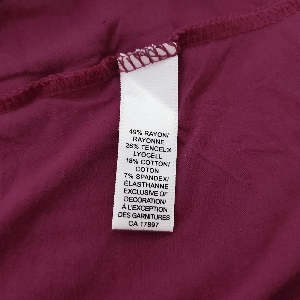 BANANA REPUBLIC Double Trim Luxery Touch Wide Neck Tee- Best Seller - Picture 3 of 7
